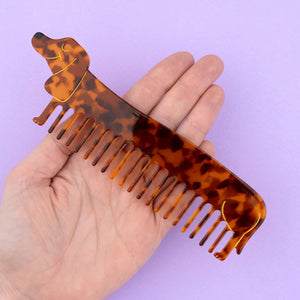 COUCOU SUZETTE dachshund comb